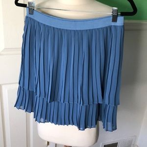 Lauren Conrad 2 Tier Pleated Blue Mini Skirt-Med